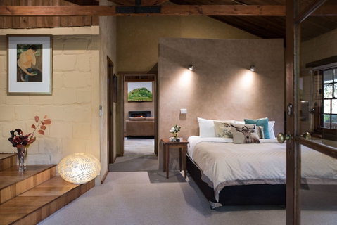 Italian Hill Garden Villa - Accommodation Yamba 5