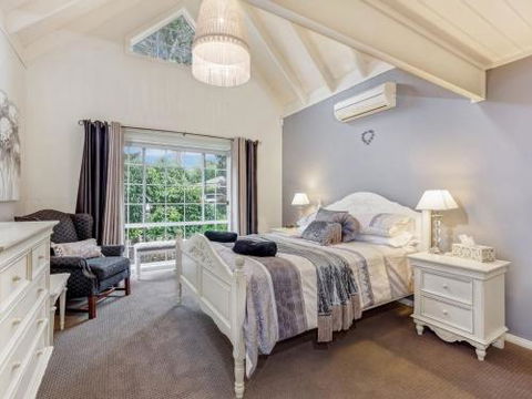 Lou Lous Cottage Southern Highlands 4pm Check Out Sundays - Accommodation Yamba 3