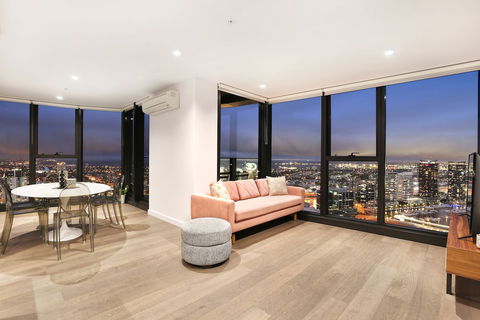 Orange Stay At Melbourne Quarter - Accommodation Yamba 0
