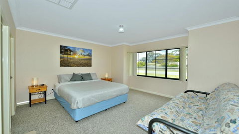 Mandurah Estuary Breeze - Accommodation Yamba 2