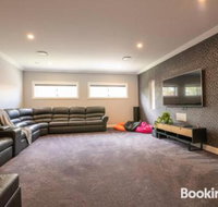 Wentworth Estate 5 Bedroom Luxury Home Sleeps 12 - Accommodation Yamba