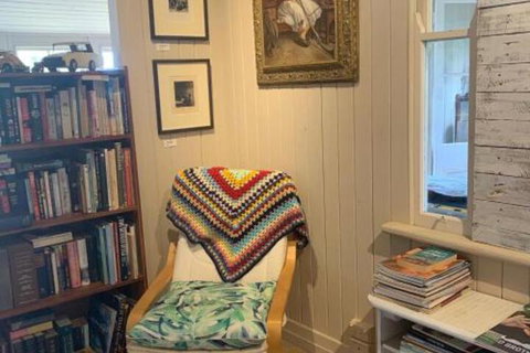 Hilltop Gallery - Accommodation Yamba 4