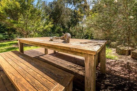 Sixteen Ash Ave Sandy Point - Accommodation Yamba 0