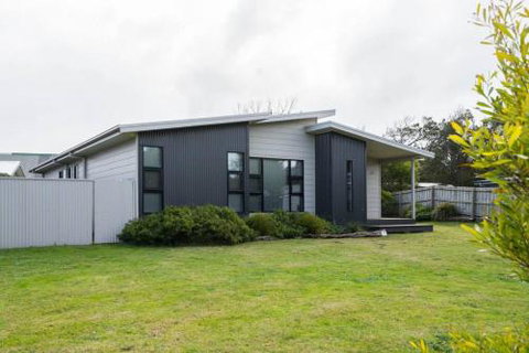 34 Ash Avenue Sandy Point - Accommodation Yamba 0