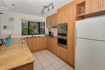 Oceansprey Beachfront Apartments - Accommodation Yamba 6