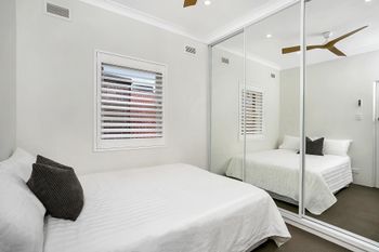 Two Bedroom Beachside Apartment CLOV4 - Accommodation Yamba 3