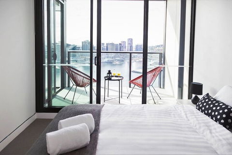 Pars Apartments Collins Wharf Docklands - Accommodation Yamba 6