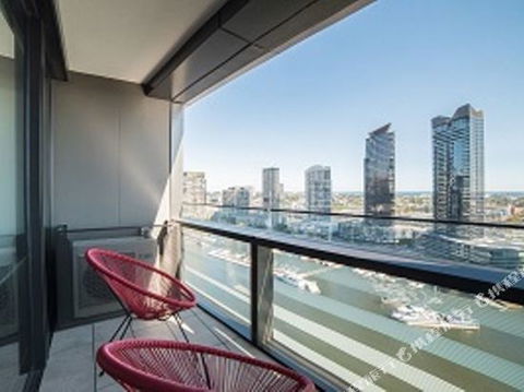 WaterFront Apartment - Accommodation Yamba 1