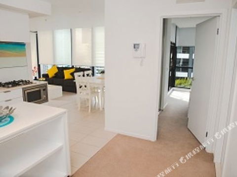 WaterFront Apartment - Accommodation Yamba 0
