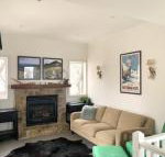 Reindeer 6 - Accommodation Yamba