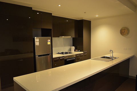Royal Stays Apartments Southbank - Accommodation Yamba 5