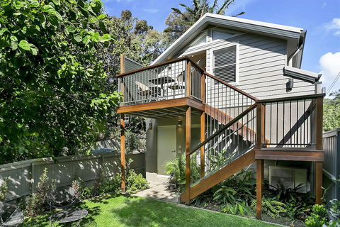 Private Garden Apartment Minutes Walk To Station NBN01 - Accommodation Yamba 0