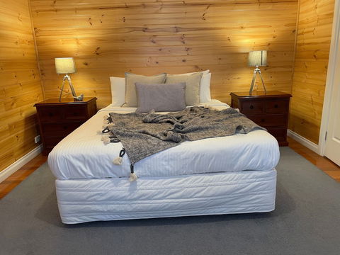 Dunes - Elegant Beach Villa With Huge Swim Spa - Accommodation Yamba 3