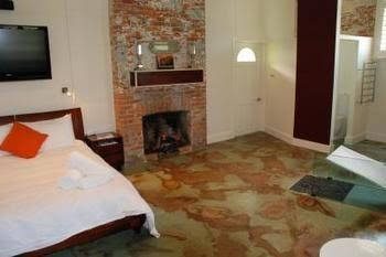 Heritage Retreat - Accommodation Yamba 4
