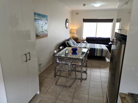 Acaill Accommodation Esplanade Living Self Check-In Self Check-Out - Accommodation Yamba 3
