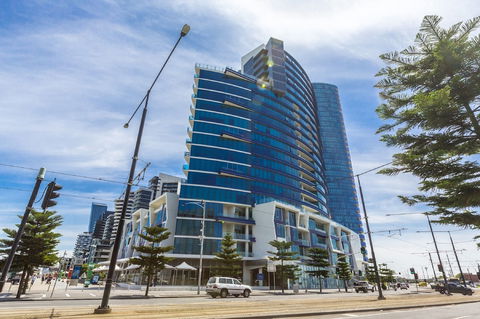 Apartments Melbourne Domain - New Quay Docklands - Accommodation Yamba 2