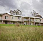 BATHURST GOLDFIELDS MOTEL on MOUNT PANORAMA - Accommodation Yamba