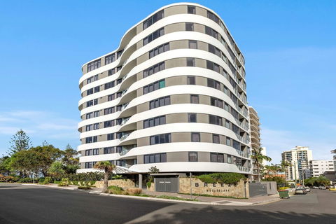 Breeze Mooloolaba - Accommodation Yamba 3