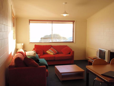 Alpine Heights 04 - Accommodation Yamba 2
