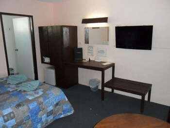El Mexicali Motel - Accommodation Yamba 4