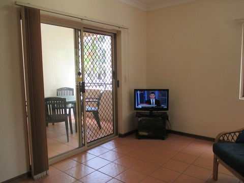 Royal Palm Villas Cairns - Accommodation Yamba 6
