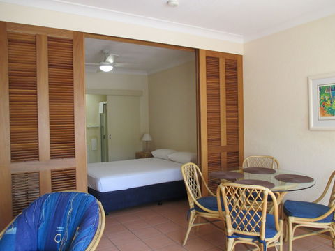Royal Palm Villas Cairns - Accommodation Yamba 5