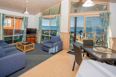 BIG4 Batemans Bay At Easts Riverside Holiday Park - Accommodation Yamba 3