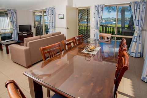 BIG4 Batemans Bay At Easts Riverside Holiday Park - Accommodation Yamba 4