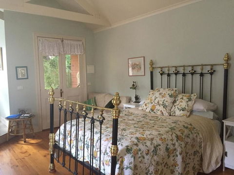 Braeside Garden Cottages - Accommodation Yamba 4