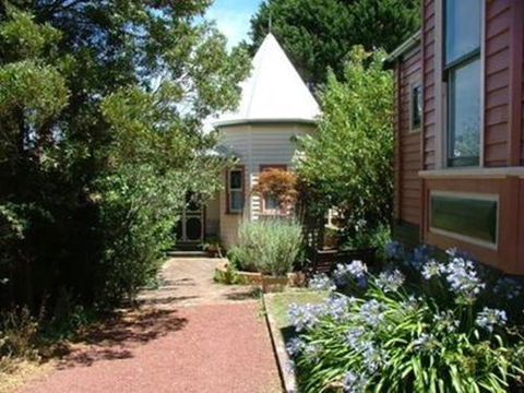 Braeside Garden Cottages - Accommodation Yamba 7
