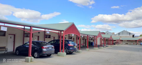 Hume Inn Motel - Accommodation Yamba 0