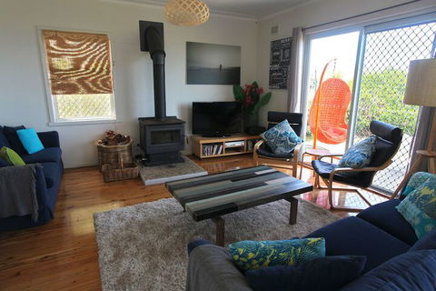 Culburra Beach House - Accommodation Yamba 1