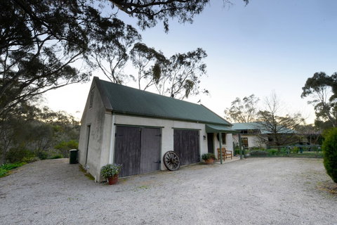 St Helens Country Cottages - Accommodation Yamba 1