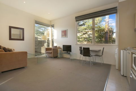 Plum North Melbourne - Accommodation Yamba 6