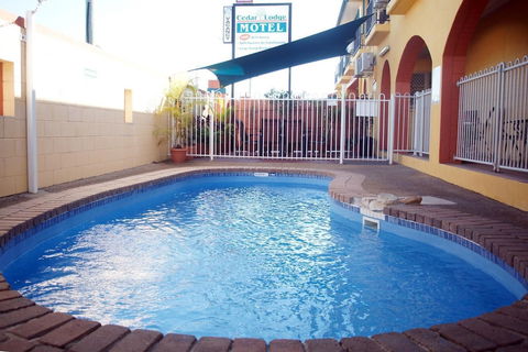 Cedar Lodge Motel Townsville - Accommodation Yamba 3