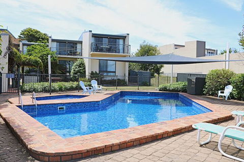 Penguin Mews Merimbula - Accommodation Yamba 4