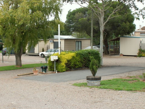 Oval Motel - Accommodation Yamba 2