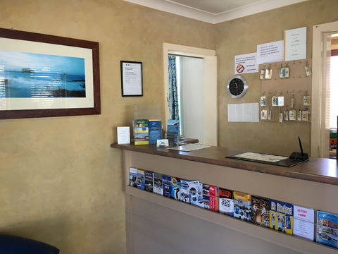 Araluen Motor Lodge - Accommodation Yamba 2
