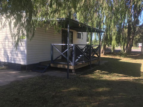 Pinjarra Caravan Park & Cabins - Accommodation Yamba 5
