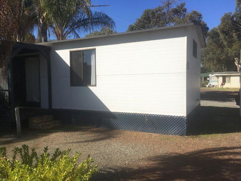 Pinjarra Caravan Park & Cabins - Accommodation Yamba 3