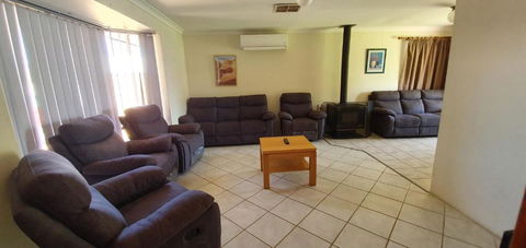 Pinjarra Caravan Park & Cabins - Accommodation Yamba 4