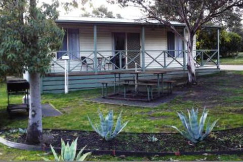 Stawell Park Caravan Park - Accommodation Yamba 0