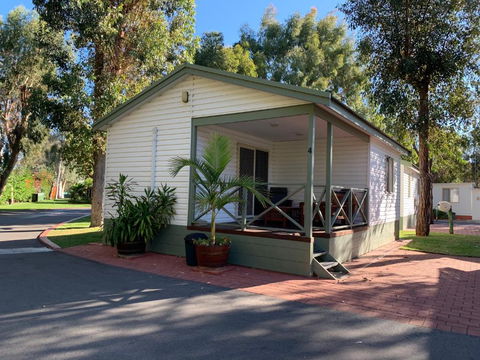 Mandurah Caravan & Tourist Park - Accommodation Yamba 2