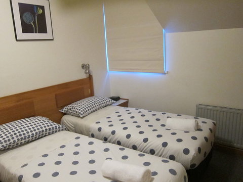 Alpenhorn - Accommodation Yamba 6