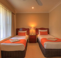 Endeavour Court Motor Inn - Accommodation Yamba