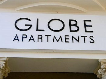 Globe Apartments - Accommodation Yamba 0