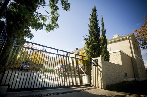 Globe Apartments - Accommodation Yamba 1