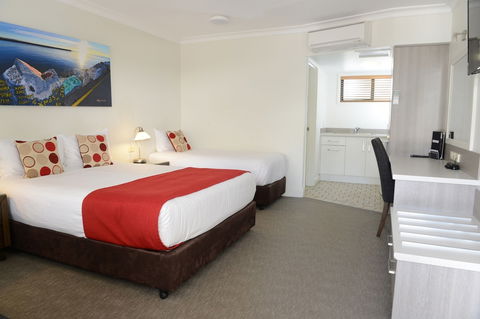 Rockpool Motor Inn - Accommodation Yamba 5