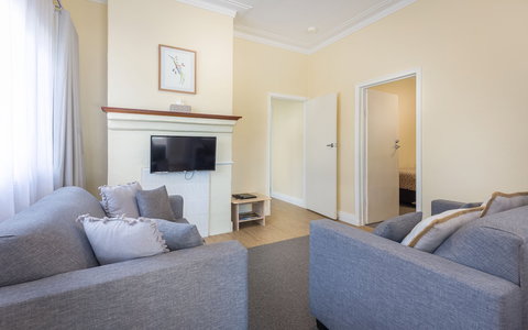 Albany Holiday Units - Accommodation Yamba 4