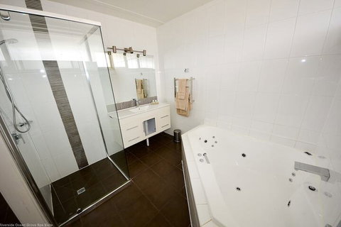 Riverside Ocean Grove - Accommodation Yamba 5
